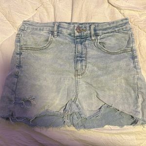 Jean shorts size 8 Amercian Eagle